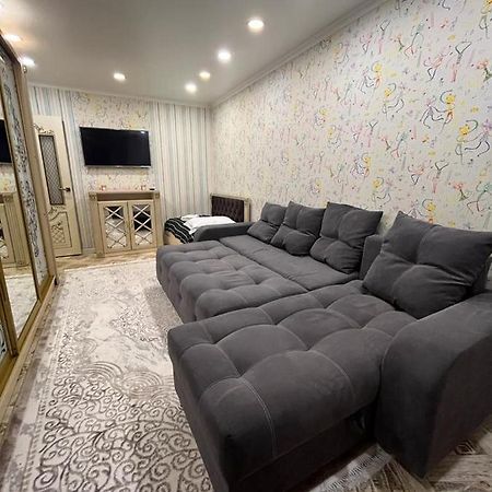 Уютная Трёхкомнатная Квартира В Центре Алматы Almaty Extérieur photo