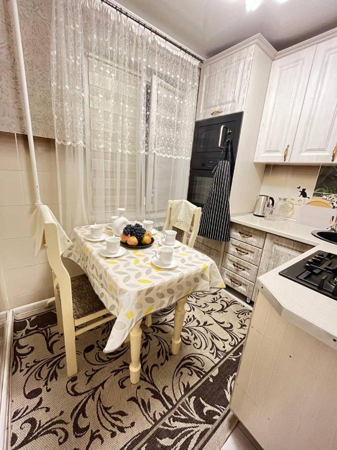 Уютная Трёхкомнатная Квартира В Центре Алматы Almaty Extérieur photo